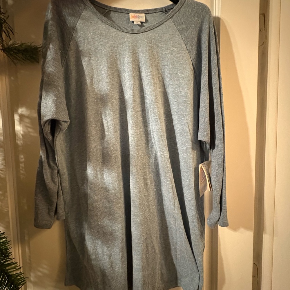 LuLaRoe Blue gray 3/4 Sleeve Top xl